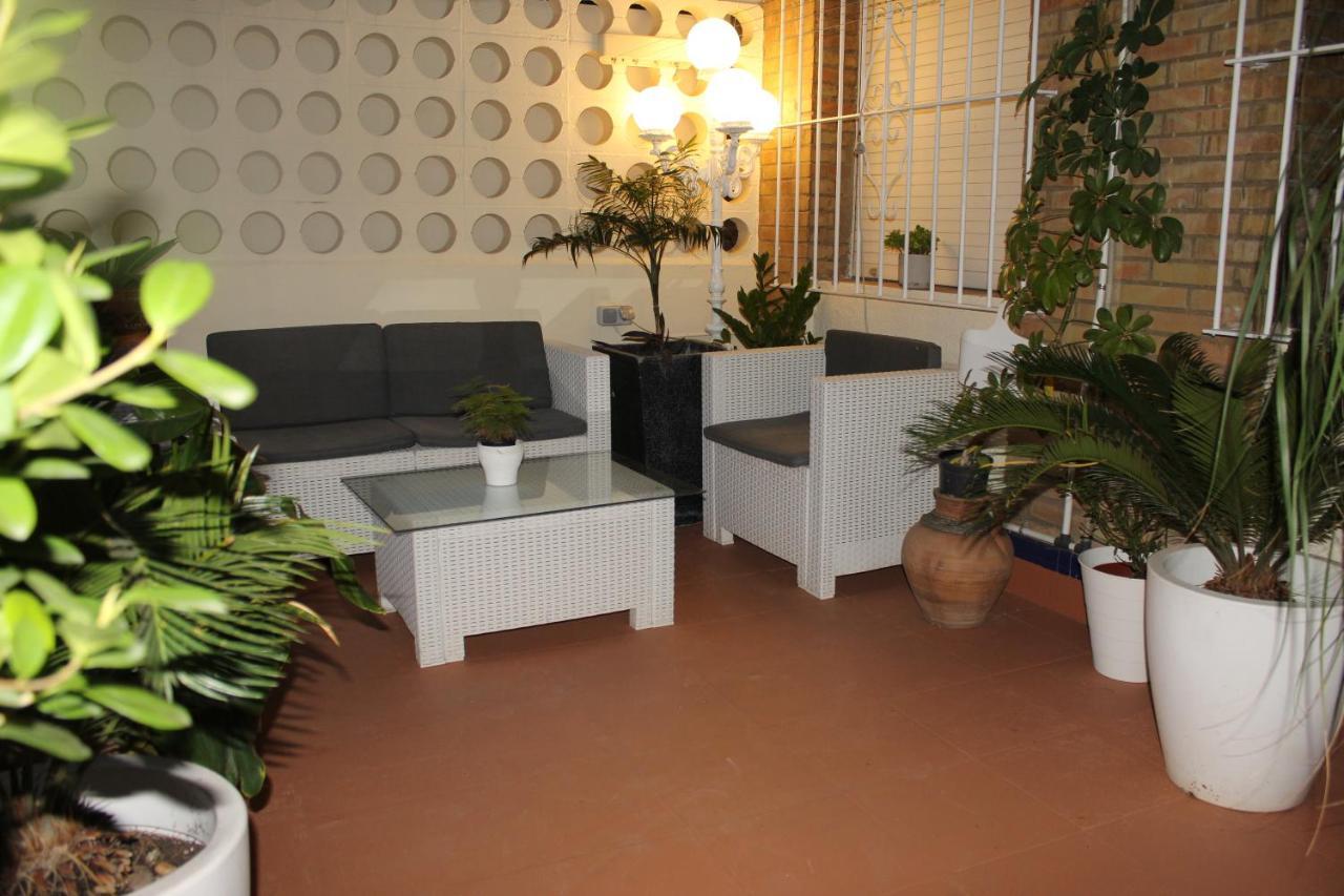 Apartamento Jardin Cerca Del Centro Seville Exterior photo